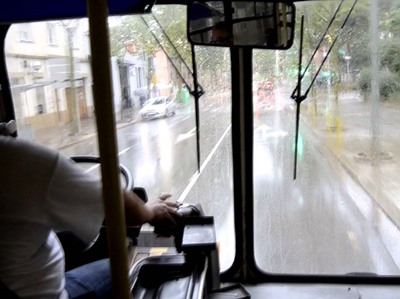 Large vehicles usually have a wide windscreen