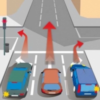 en esta intersección los conductores están obligados a detenerse